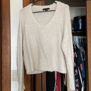 Cream/white sweater